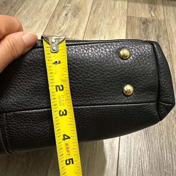 🛍️Anne Klein 3 compartment large bag with 2 straps 13”X12”X3” excellent - Picture 4 of 10